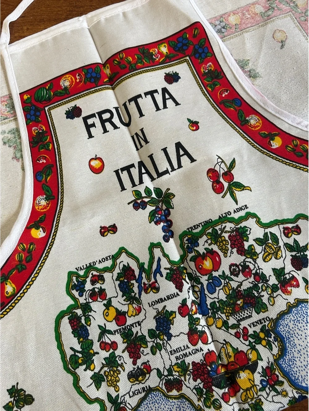 Frutta in Italia Italian Fruit Map Kitchen Apron with Pockets